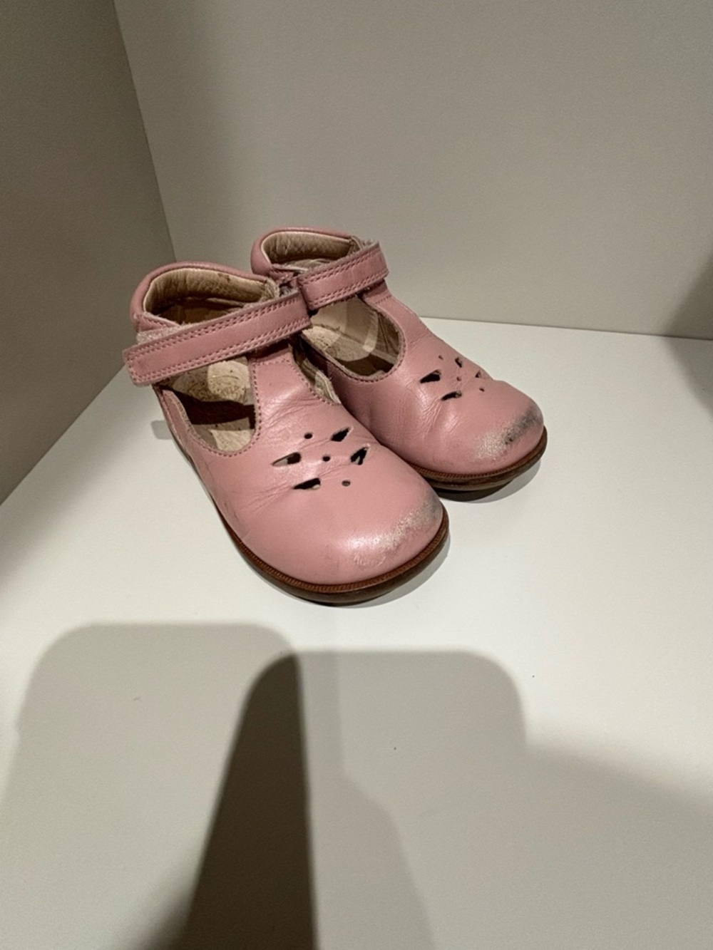 Beberlis Spanish Pink Mary Jane leather Shoes Velcro 24 7.5
